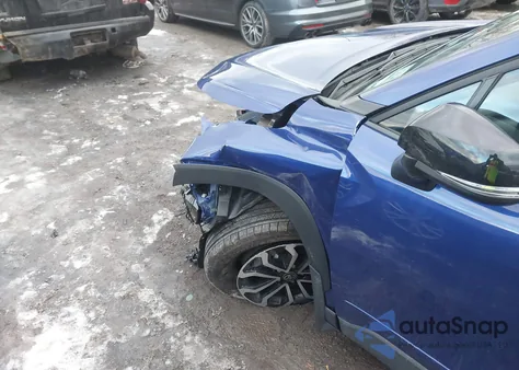 2025 Toyota Corolla Cross Hybrid Se from USA, damaged, VIN 7MUFBABG5SV080440